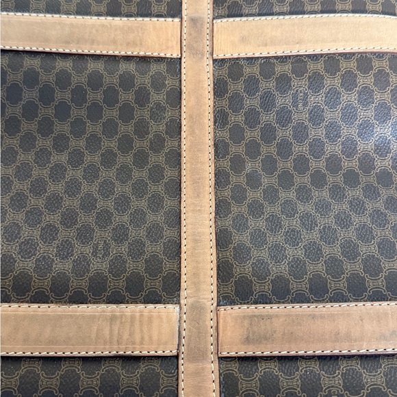 Celine macadam duffle with wear on the corners and rubbing on edges. - Picture 7 of 16